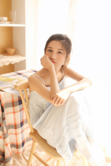 美女尤妮丝